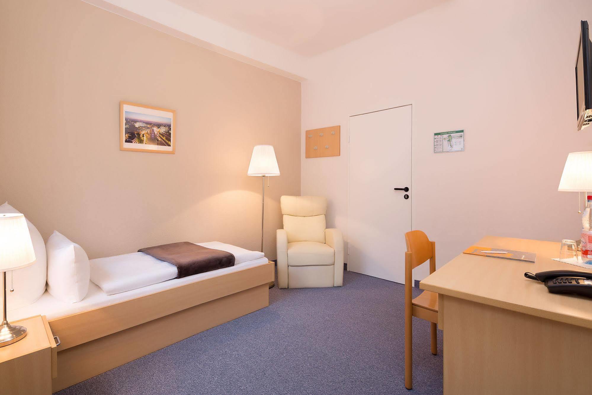 Hotel Morgenland Berlin Exterior photo